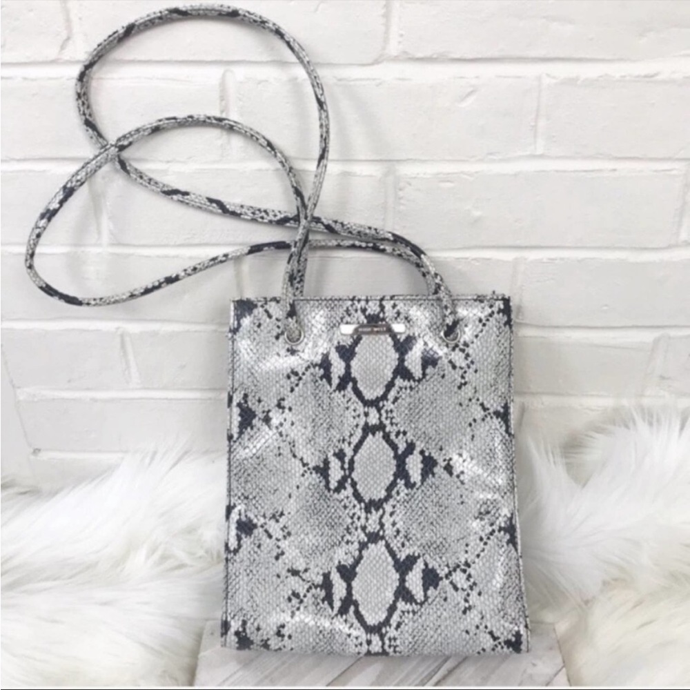 Nine West} Snakeskin Vintage Y2K Square Bag Trendy Summer Black White N…